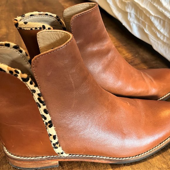 Joules Tan Leather Ankle Boots with leopard trim - Picture 2 of 11